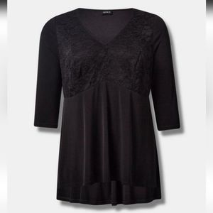 TORRID SIZE 2 BABYDOLL TOP